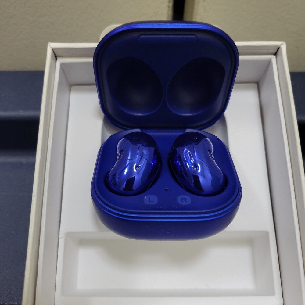 NEW Samsung Galaxy Buds Live SM-R180 True Wireless Bluetooth Earphones Blue